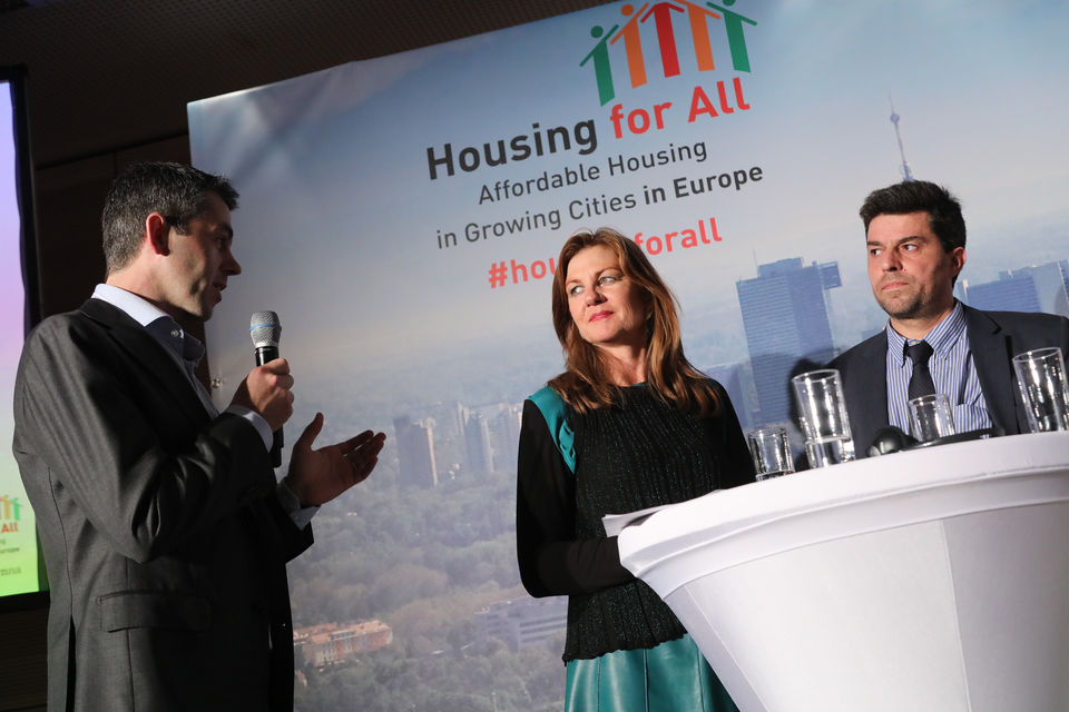 Sebastian Garnier (Consultant), Barbara Steenbergen (International Union of Tenants), Rui Neves Bochmann Franco (City of Lisbon)
